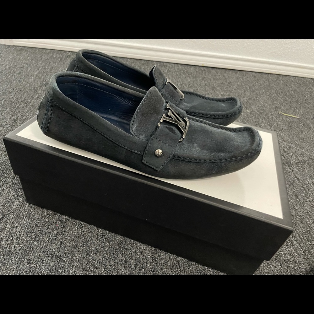 Used Authentic Louis Vuitton men loafers size 9
